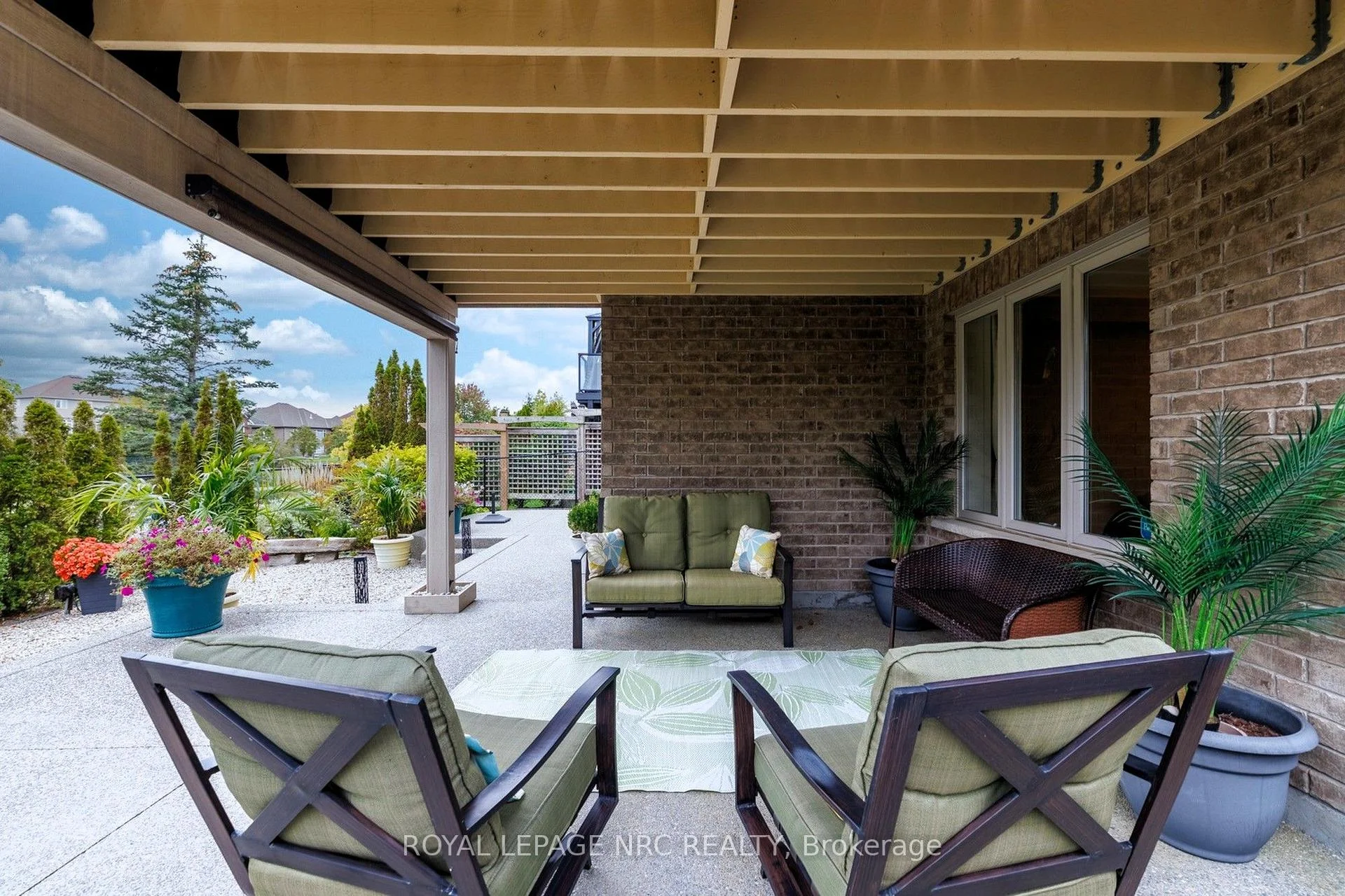 Photo 24 of 295 Creekside Drive, Welland, Coyle Creek — HOMEH