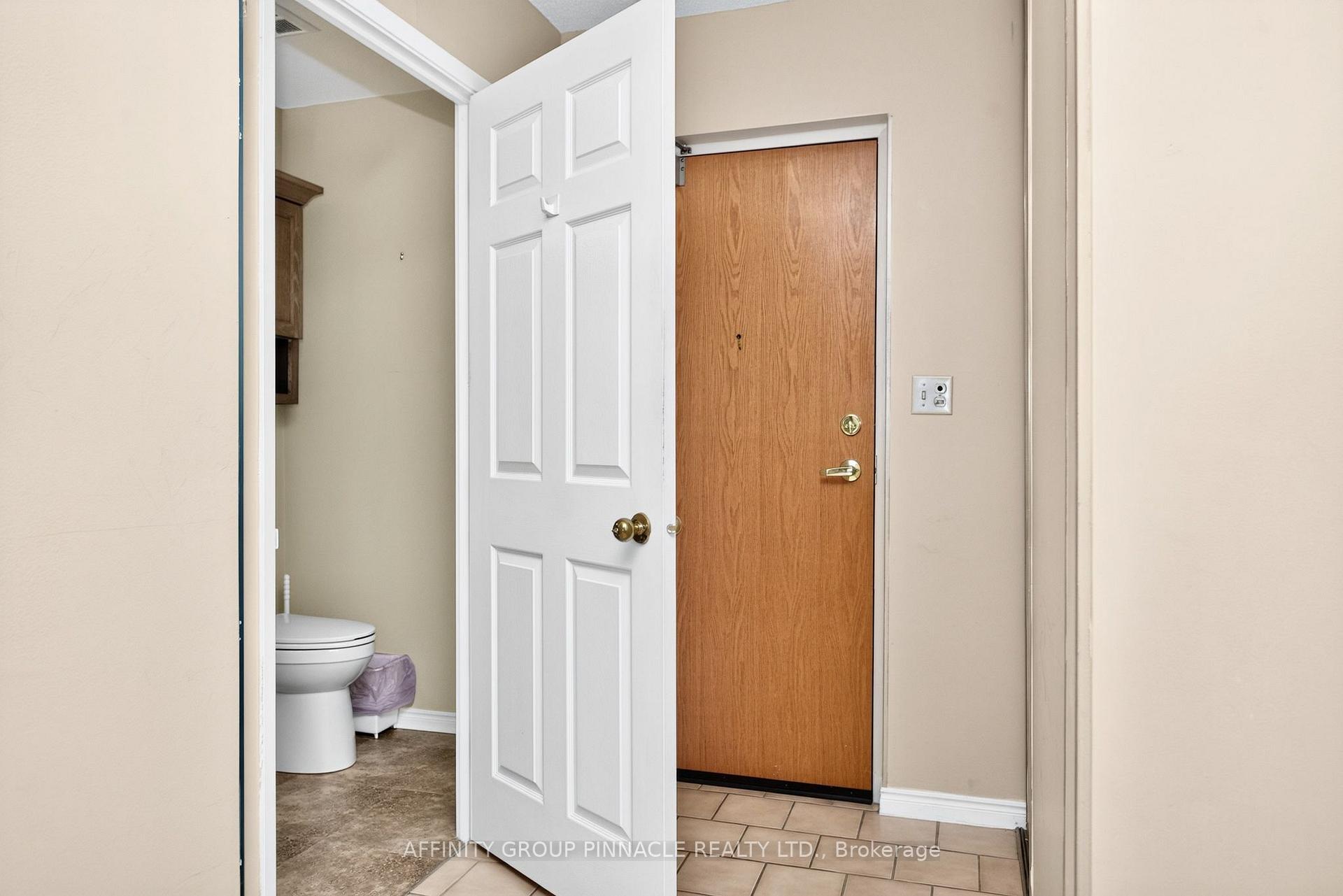 Photo 12 of Unit 206, 1 Heritage Way, Kawartha Lakes, Lindsay — HOMEH