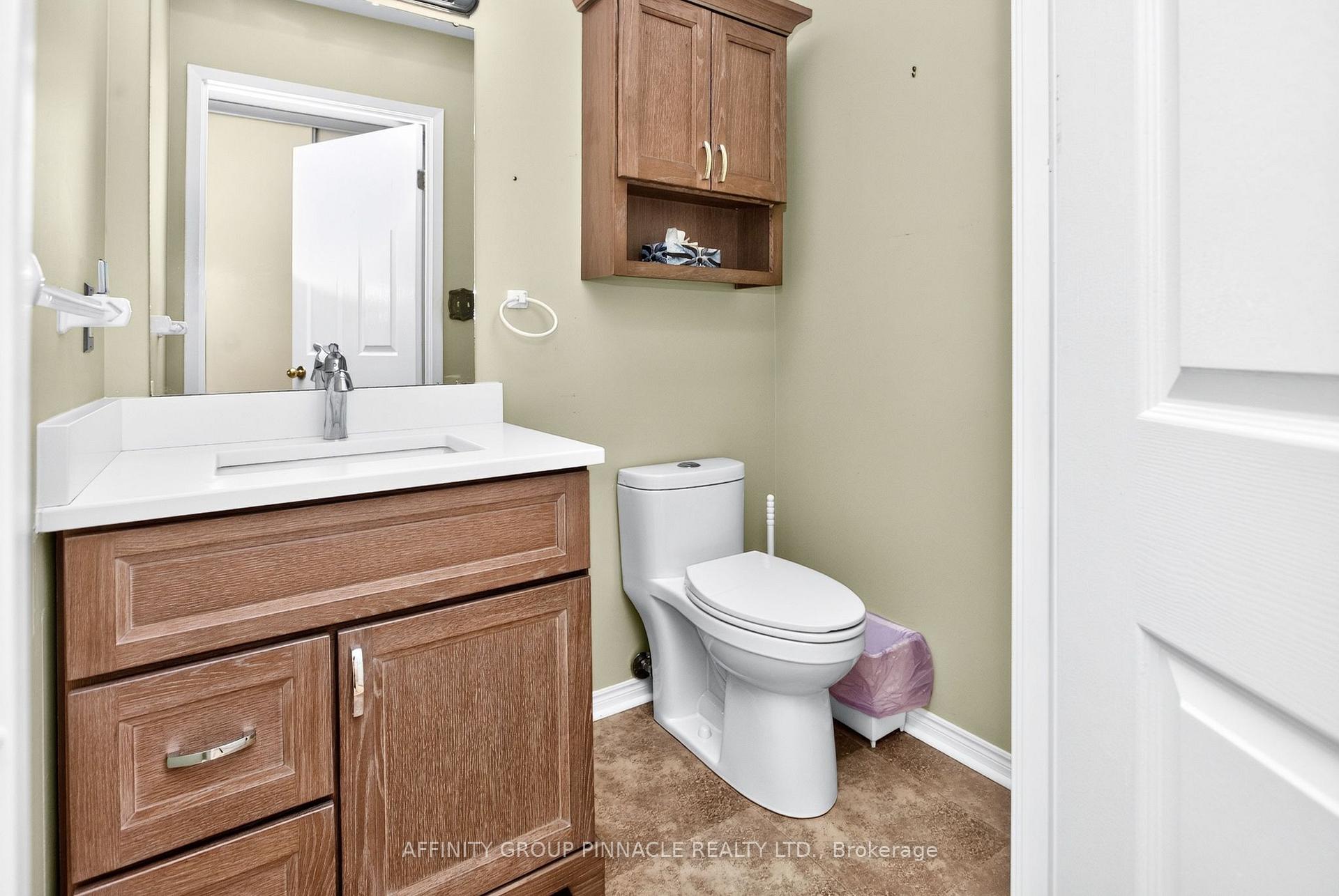 Photo 13 of Unit 206, 1 Heritage Way, Kawartha Lakes, Lindsay — HOMEH