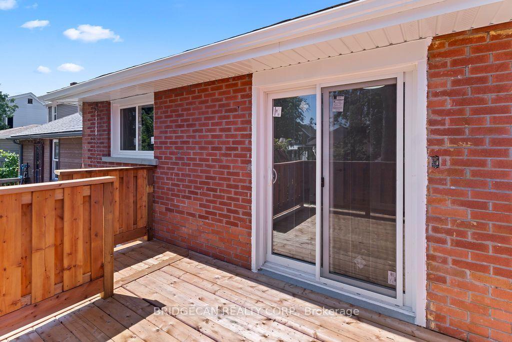 Photo 19 of 73 Adair Avenue S, Hamilton, Glenview — HOMEH