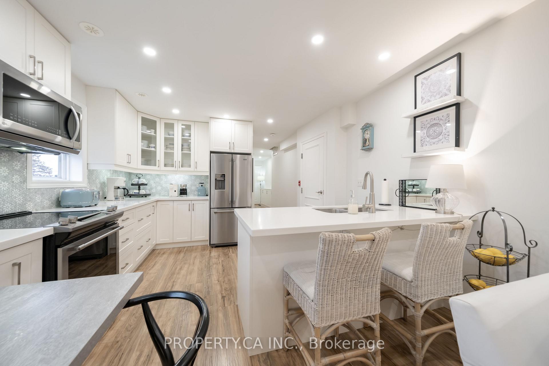 Photo 16 of Unit 8, 963 Avenue Road, Toronto, Yonge-Eglinton — HOMEH