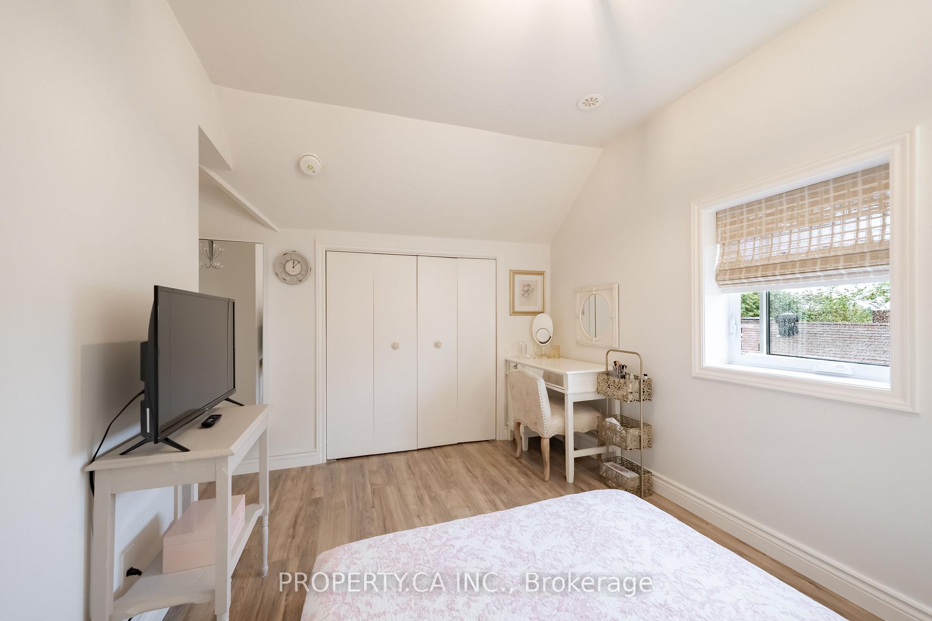 Photo 22 of Unit 8, 963 Avenue Road, Toronto, Yonge-Eglinton — HOMEH