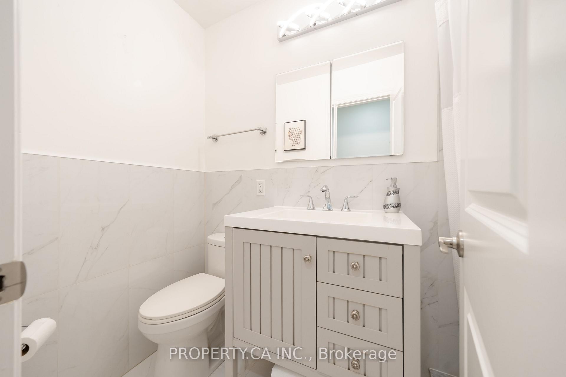 Photo 23 of Unit 8, 963 Avenue Road, Toronto, Yonge-Eglinton — HOMEH