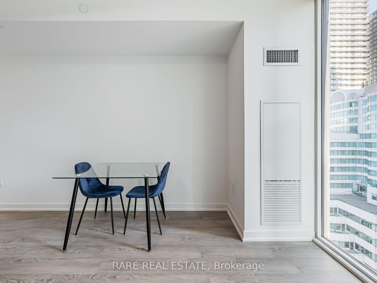 Photo 3 of Unit 3006, 357 King Street W, Toronto, Waterfront Communities — HOMEH