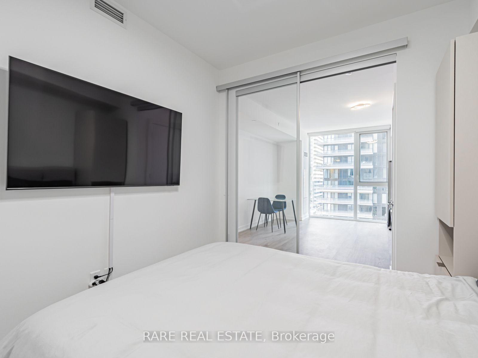 Photo 11 of Unit 3006, 357 King Street W, Toronto, Waterfront Communities — HOMEH