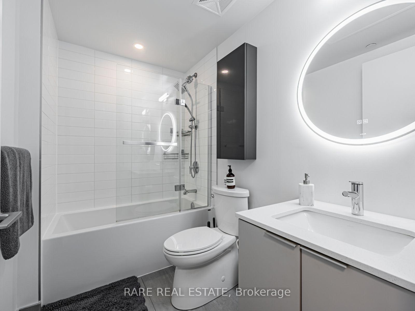 Photo 15 of Unit 3006, 357 King Street W, Toronto, Waterfront Communities — HOMEH