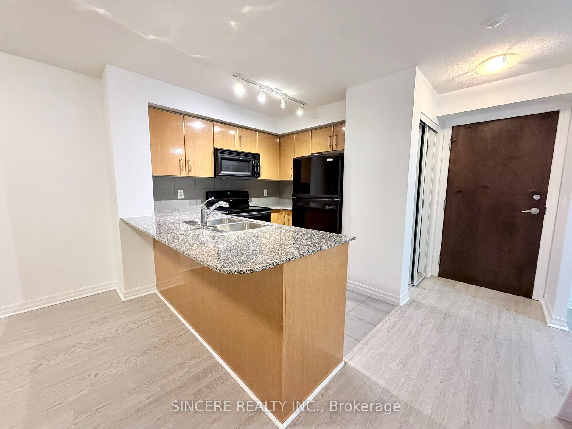 Photo 2 of Unit 708, 16 Yonge Street, Toronto, Waterfront Communities — HOMEH