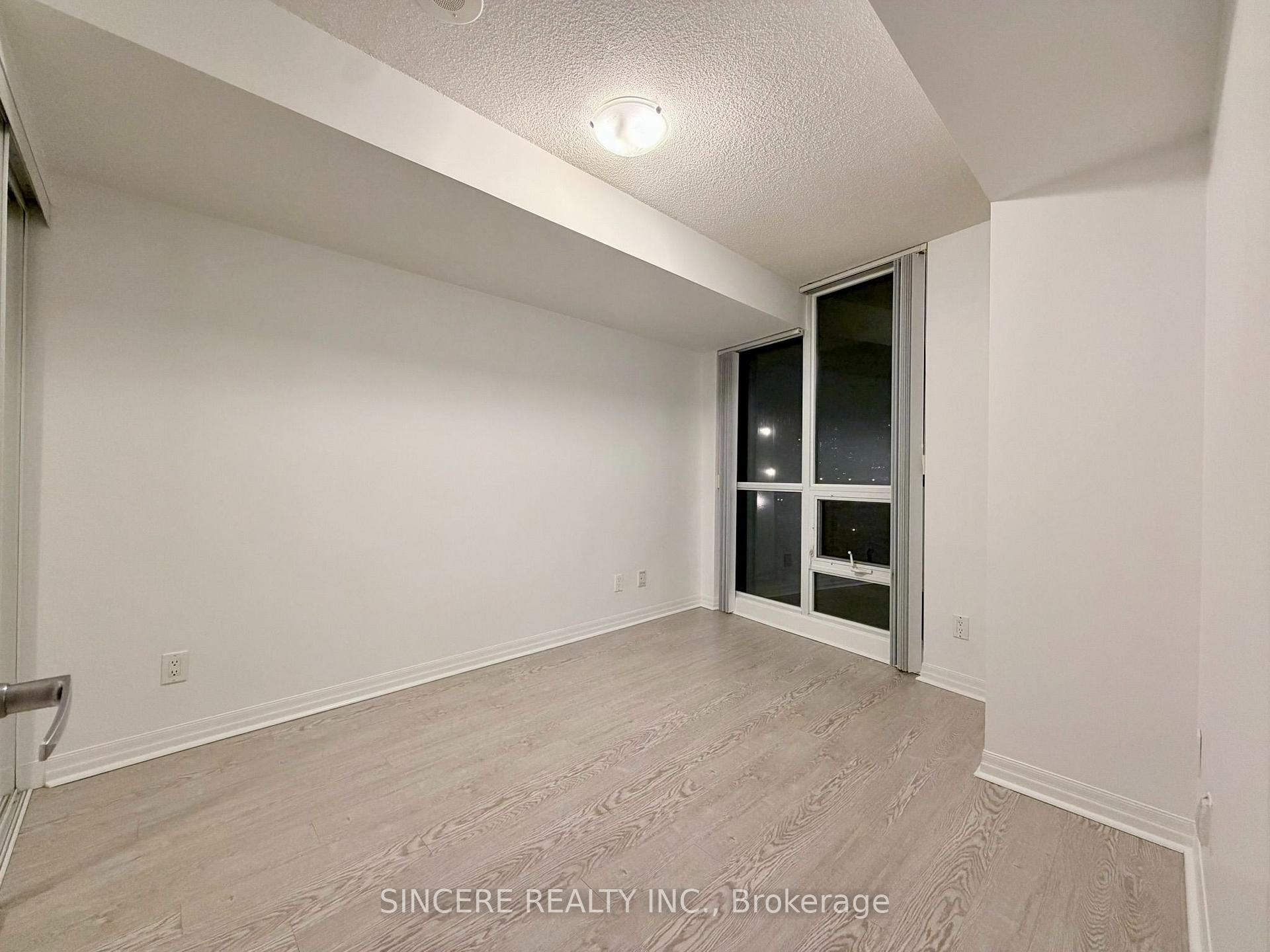 Photo 6 of Unit 708, 16 Yonge Street, Toronto, Waterfront Communities — HOMEH