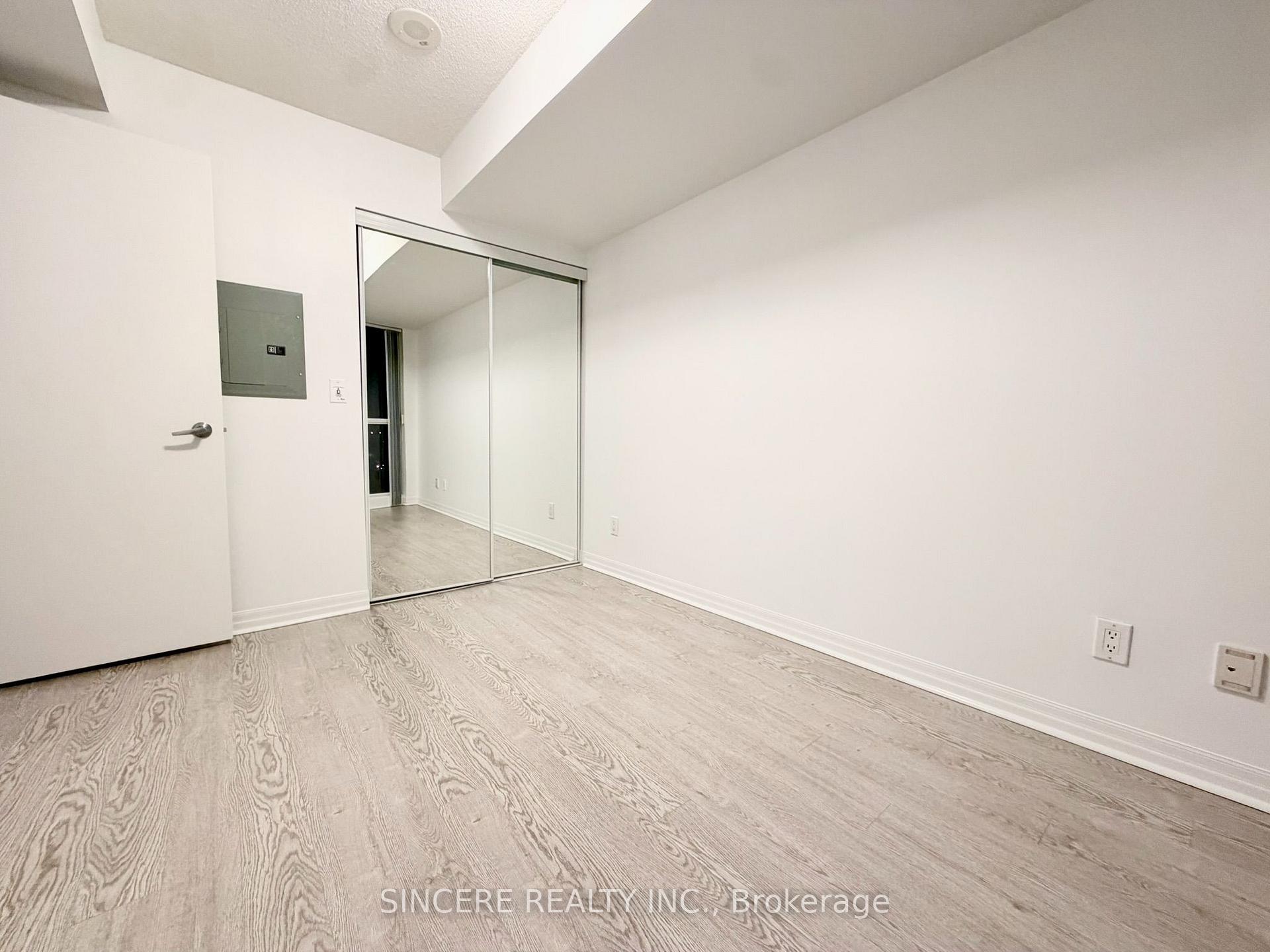 Photo 7 of Unit 708, 16 Yonge Street, Toronto, Waterfront Communities — HOMEH