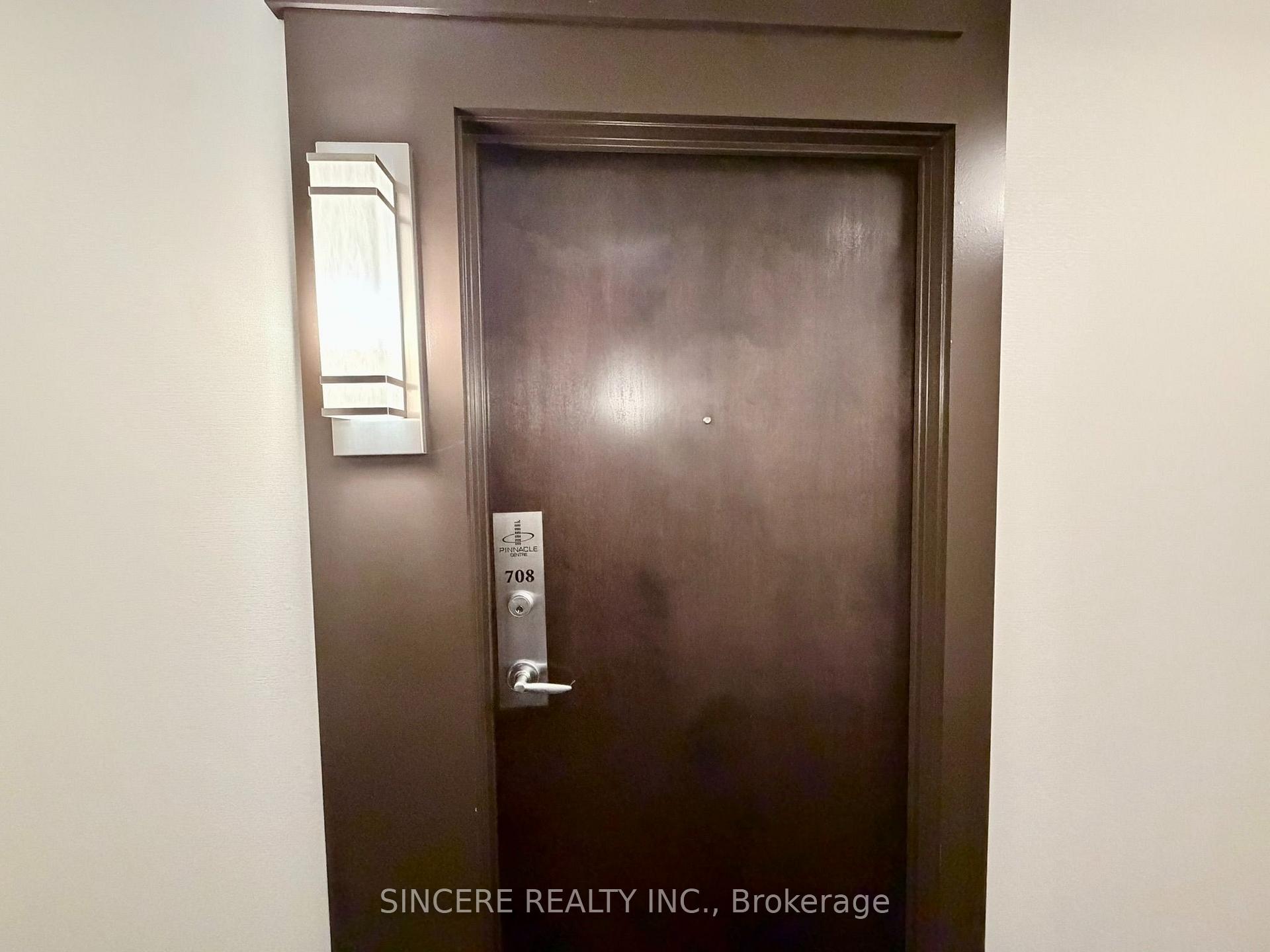 Photo 13 of Unit 708, 16 Yonge Street, Toronto, Waterfront Communities — HOMEH