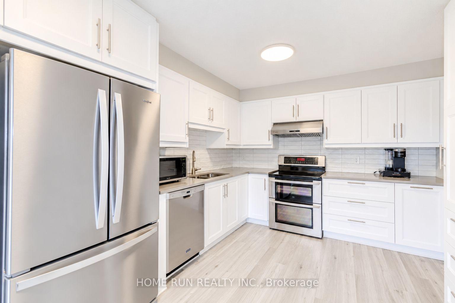Photo 12 of 57 Fair Oaks Crescent, Ottawa, Craig Henry/Woodvale — HOMEH