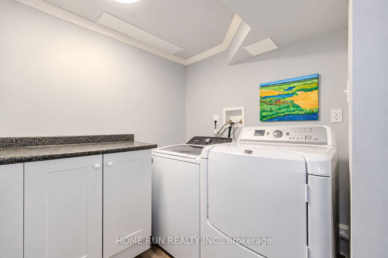 Photo 36 of 57 Fair Oaks Crescent, Ottawa, Craig Henry/Woodvale — HOMEH