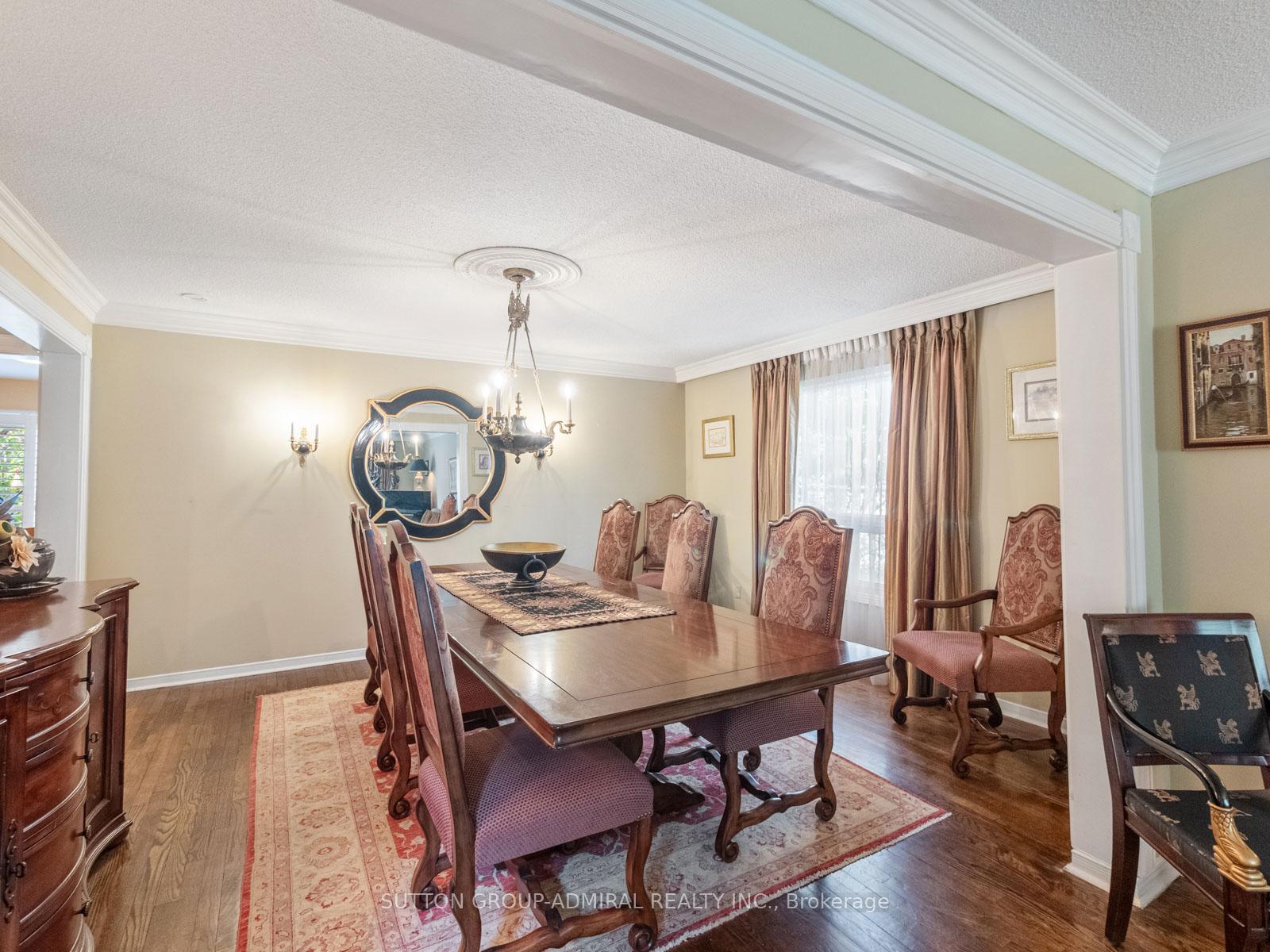 Photo 7 of 49 Miriam Crescent, Richmond Hill, Doncrest — HOMEH