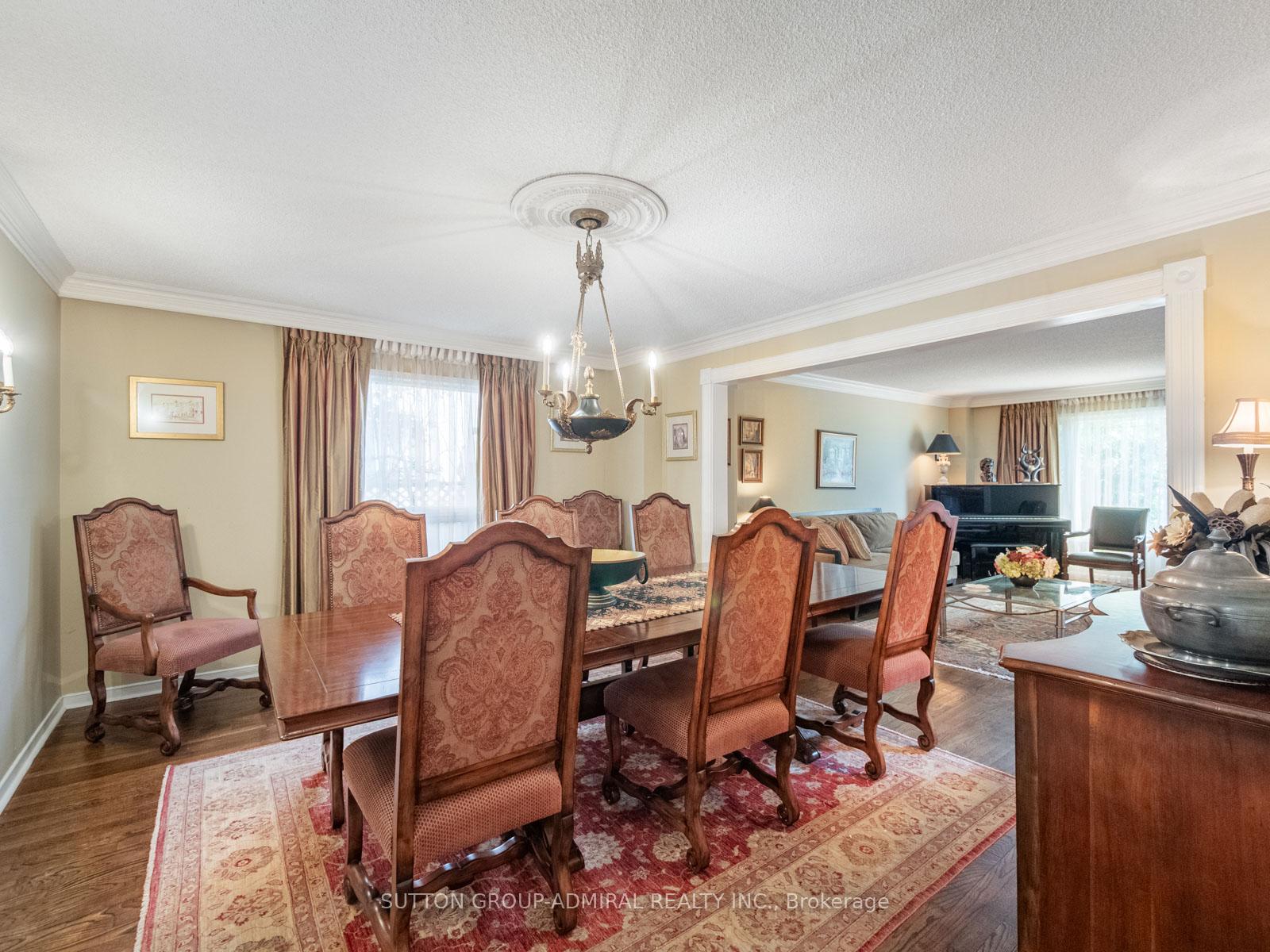 Photo 8 of 49 Miriam Crescent, Richmond Hill, Doncrest — HOMEH