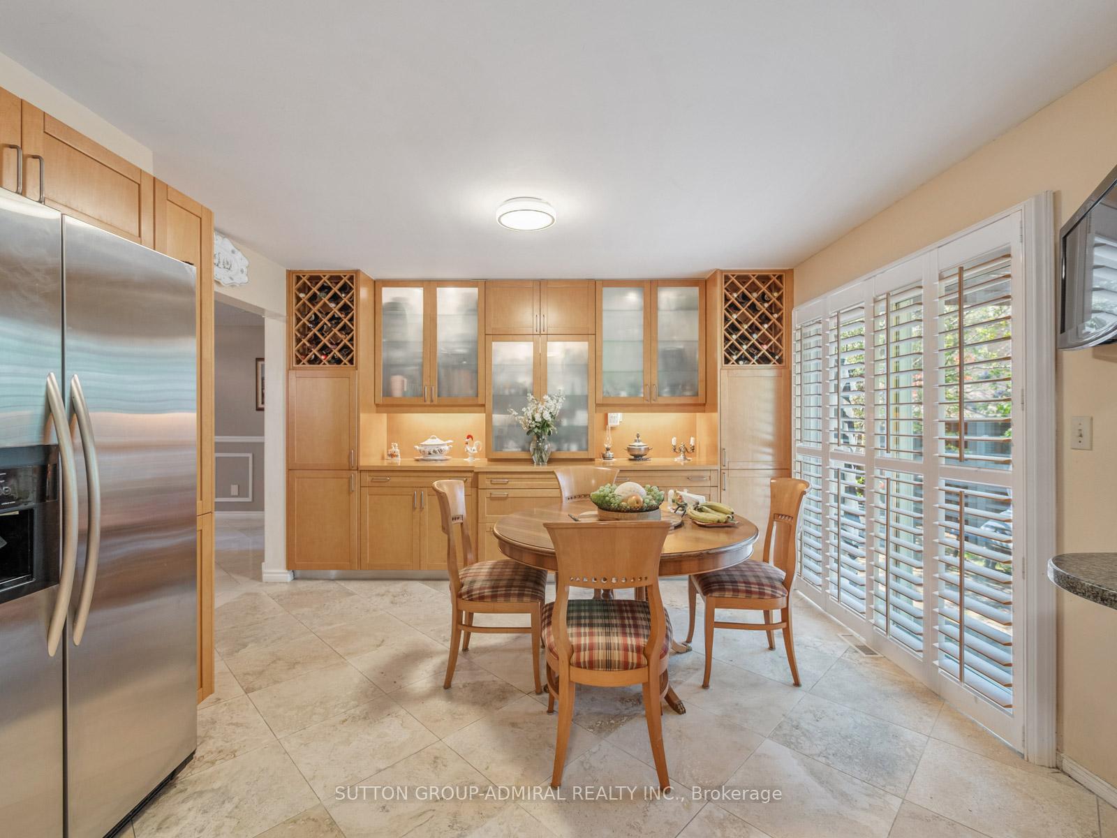 Photo 11 of 49 Miriam Crescent, Richmond Hill, Doncrest — HOMEH