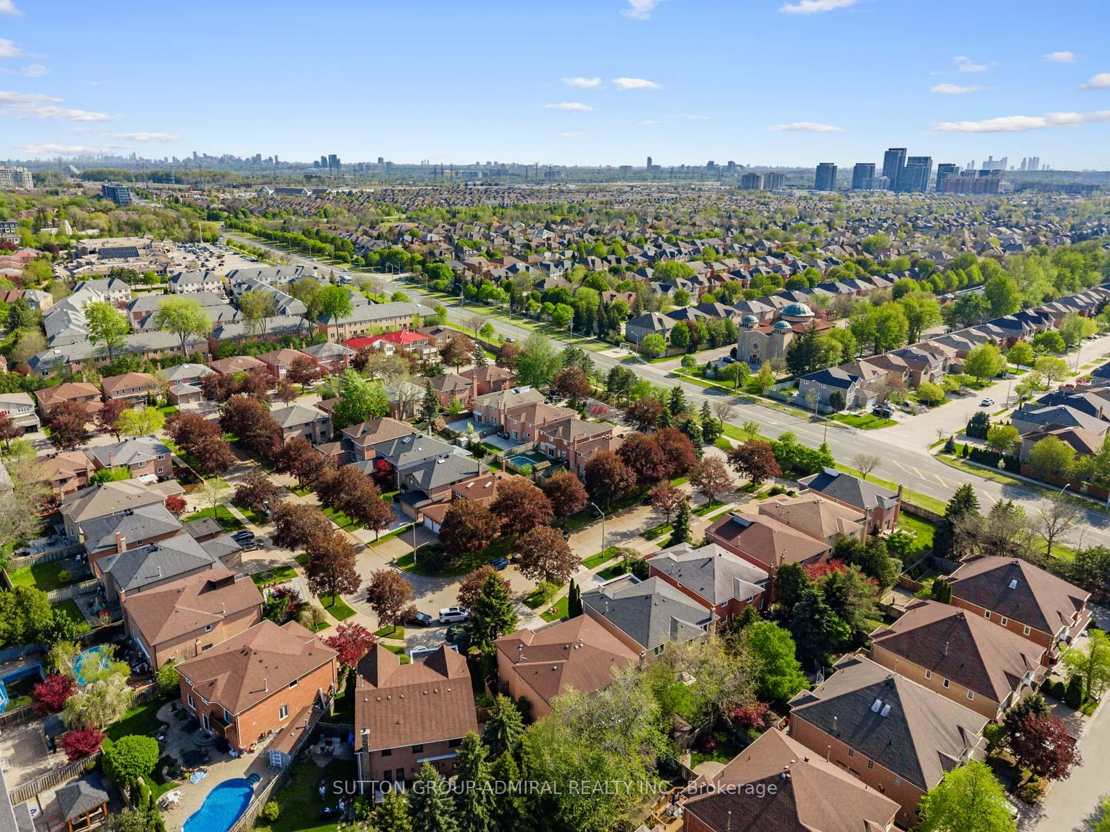 Photo 48 of 49 Miriam Crescent, Richmond Hill, Doncrest — HOMEH