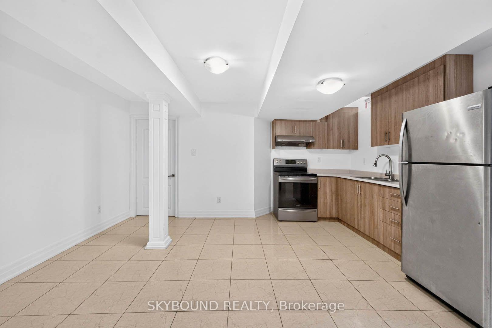 Photo 14 of Unit Bsmt, 828 Bethany Crescent, Mississauga, East Credit — HOMEH