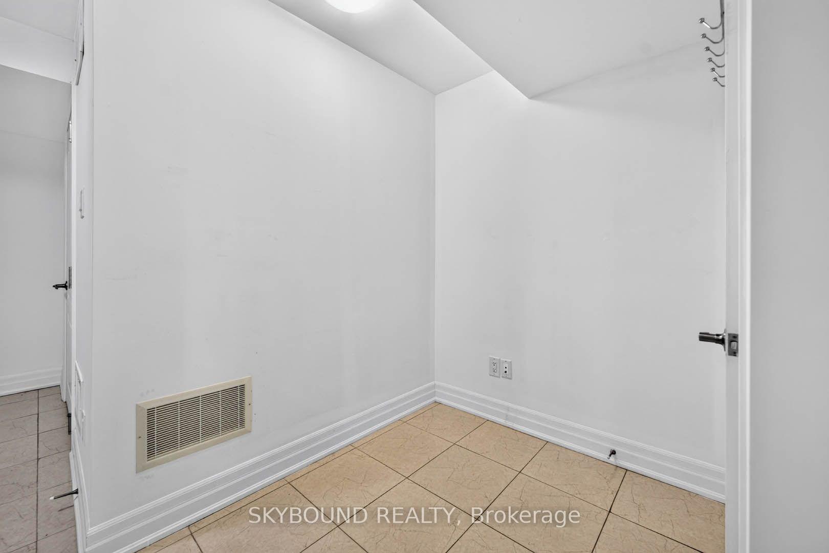 Photo 20 of Unit Bsmt, 828 Bethany Crescent, Mississauga, East Credit — HOMEH