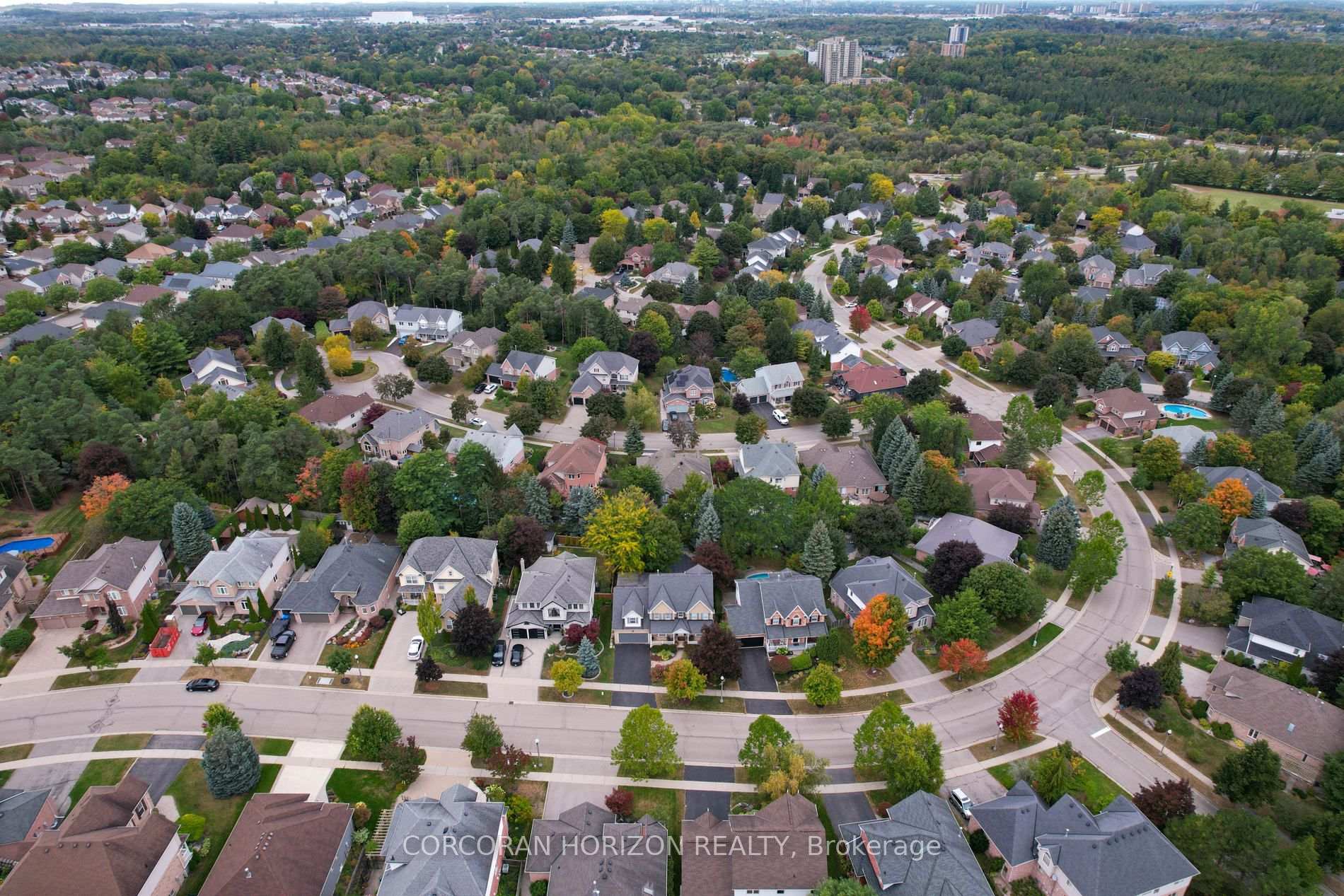 Photo 46 of 15 Everwood Run, Kitchener, Doon South — HOMEH