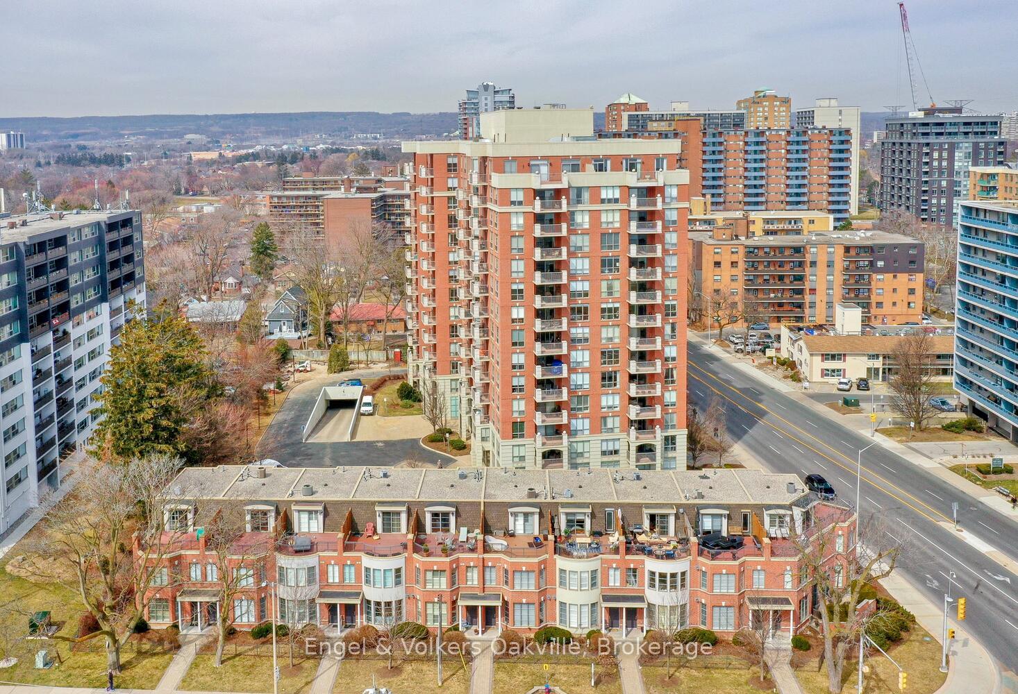 Photo 3 of Unit 1402, 442 Maple Avenue, Burlington, Brant — HOMEH