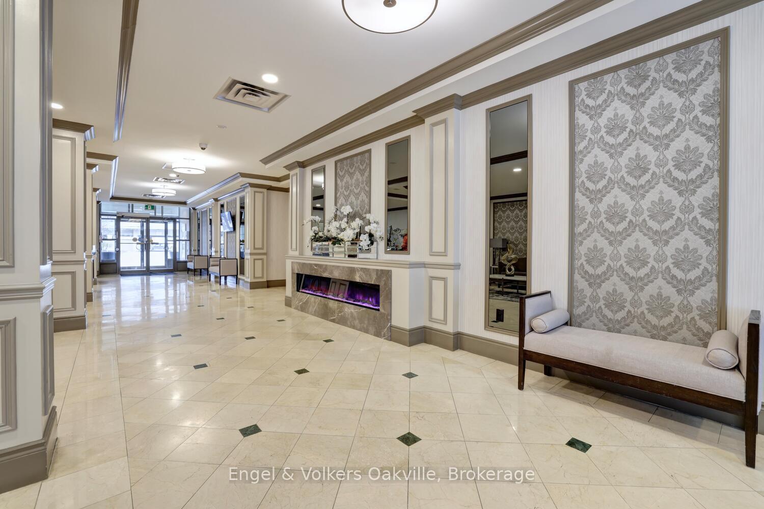 Photo 4 of Unit 1402, 442 Maple Avenue, Burlington, Brant — HOMEH