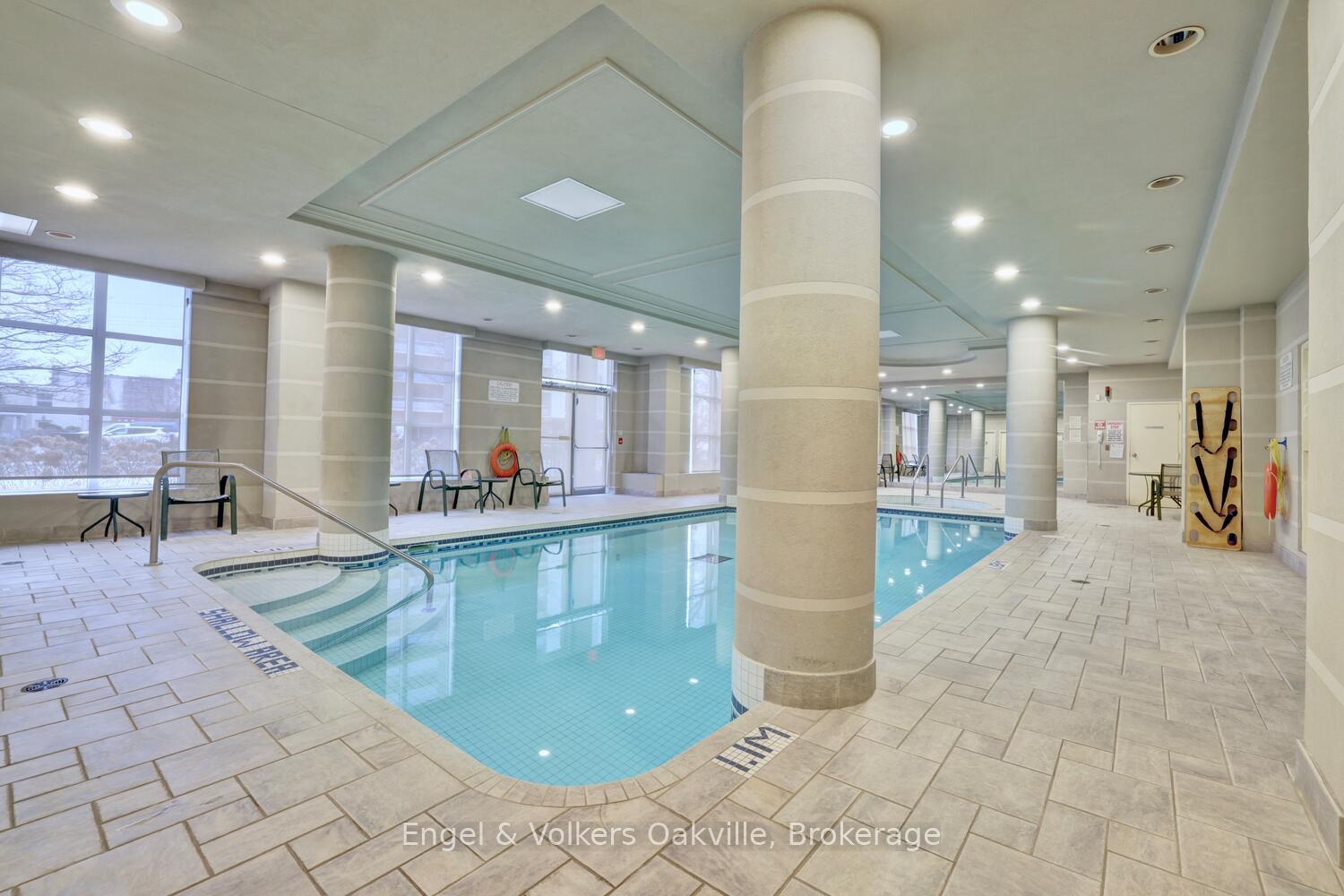 Photo 10 of Unit 1402, 442 Maple Avenue, Burlington, Brant — HOMEH