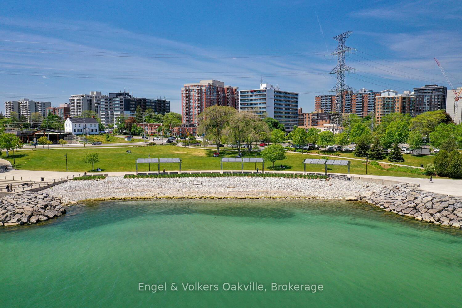 Photo 44 of Unit 1402, 442 Maple Avenue, Burlington, Brant — HOMEH