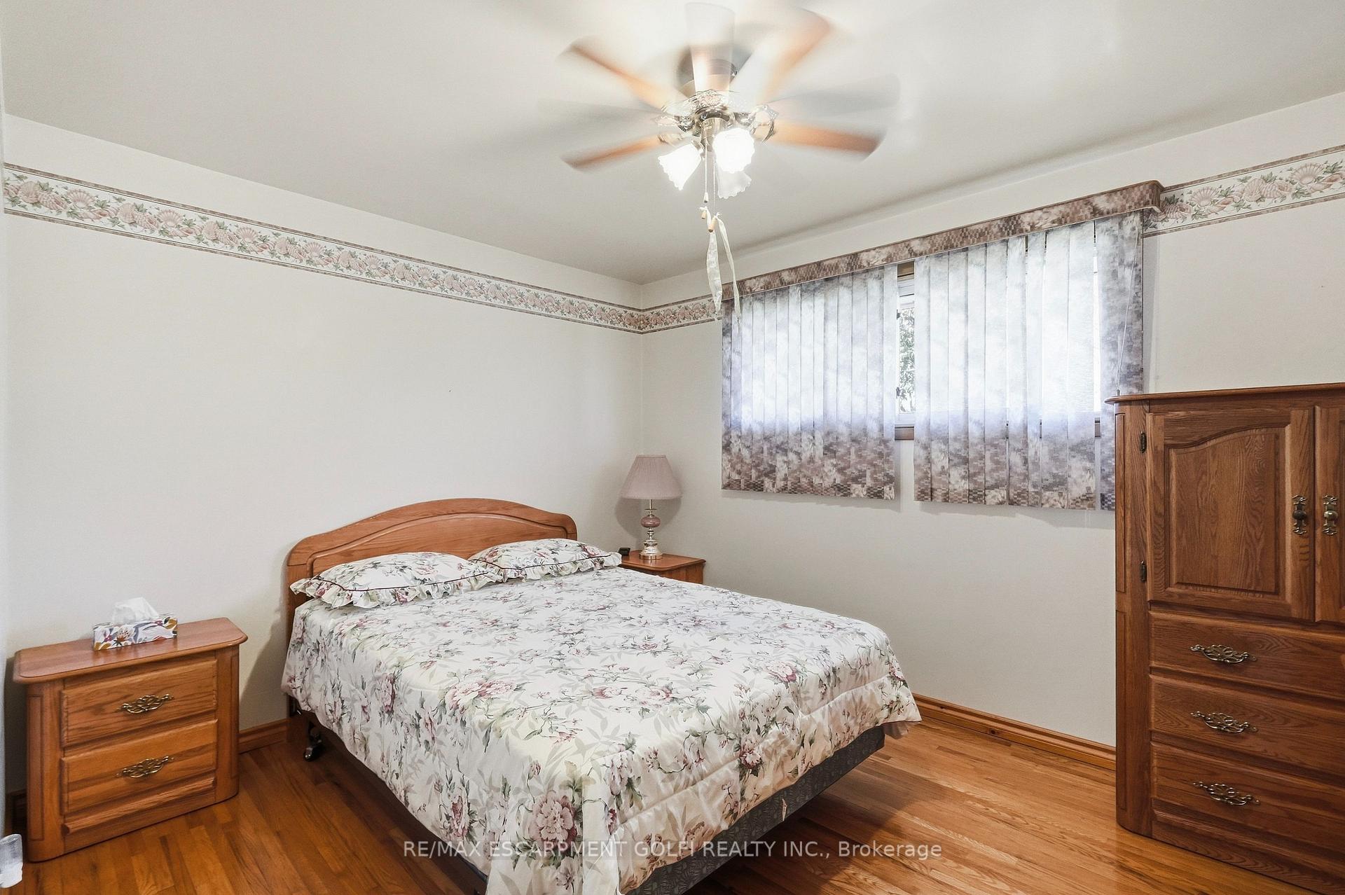 Photo 17 of 691 Winston Road, Grimsby, Grimsby Beach — HOMEH
