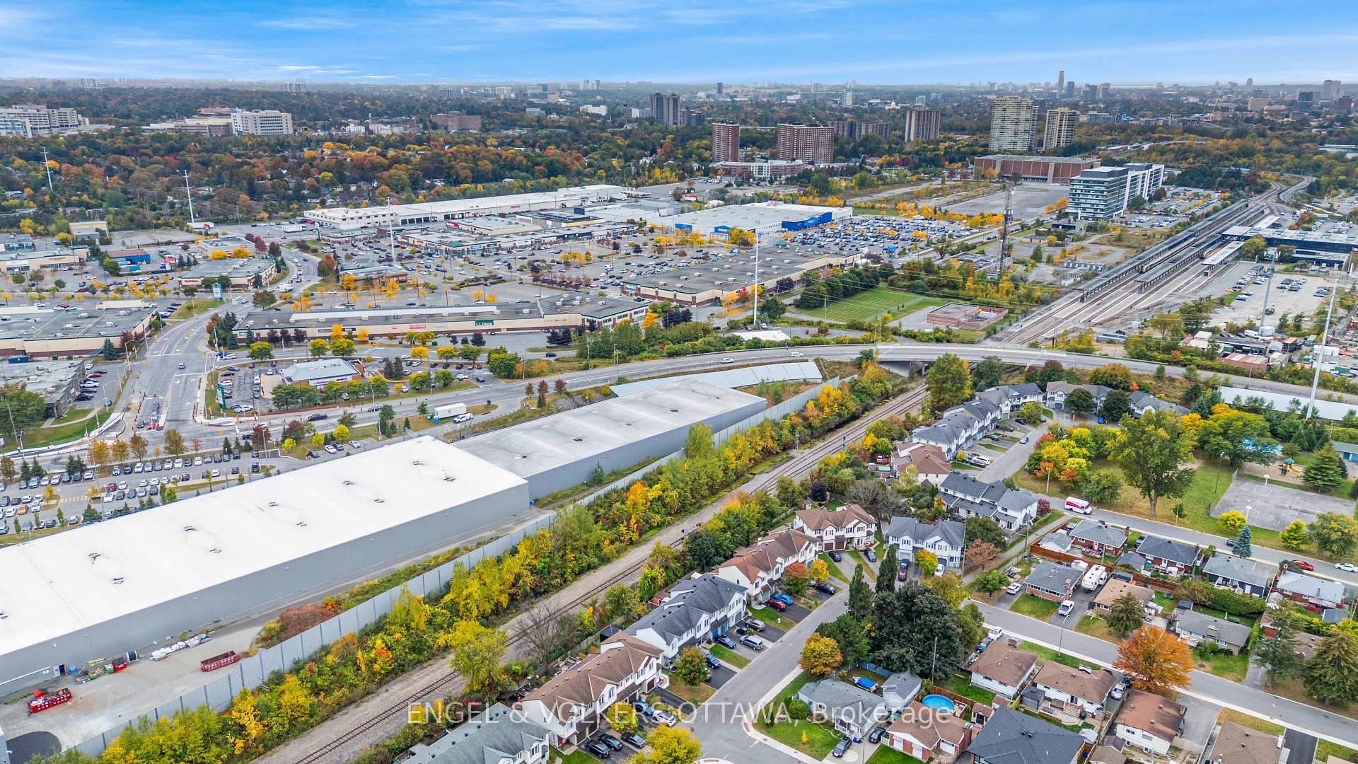 Photo 38 of 2032 P Avenue, Ottawa, Eastway Gardens/Industrial Park — HOMEH
