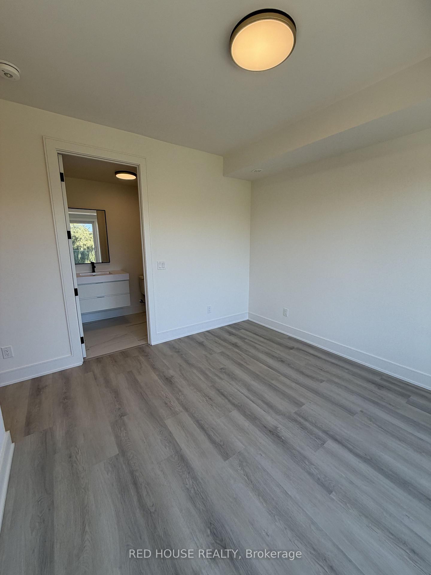 Photo 34 of 252 Ellis Avenue, St. Catharines, Oakdale — HOMEH