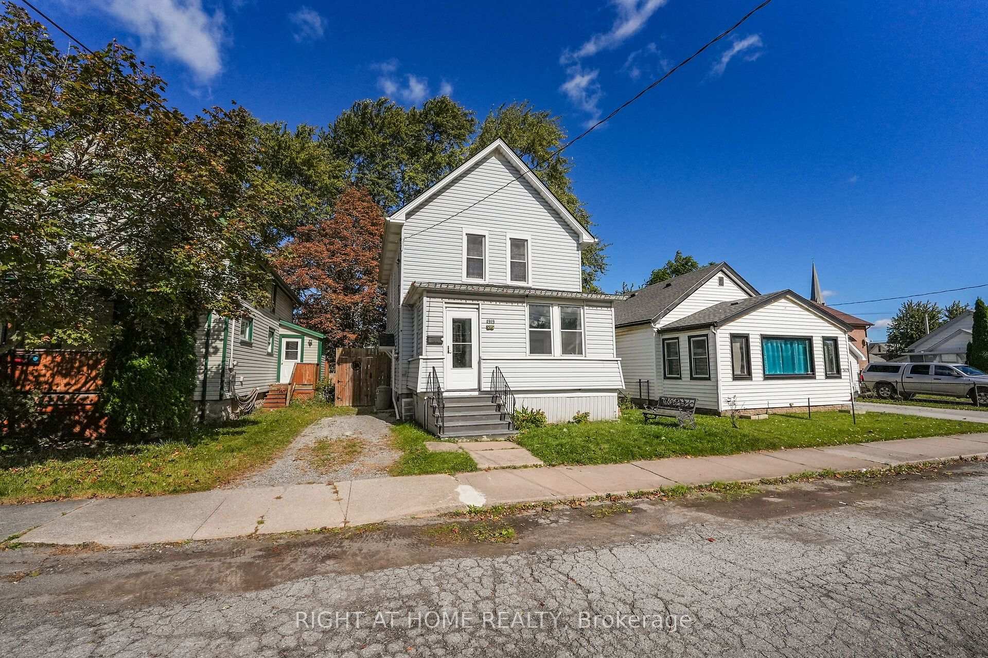 Photo of 4919 Huron Street