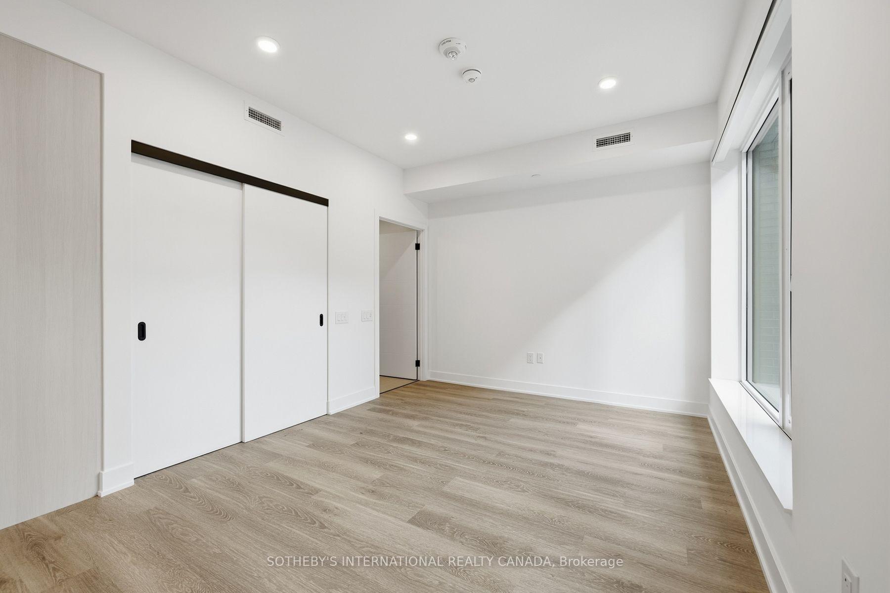 Photo 5 of Unit E0201, 30 Mutual Street, Toronto, Church-Yonge Corridor — HOMEH