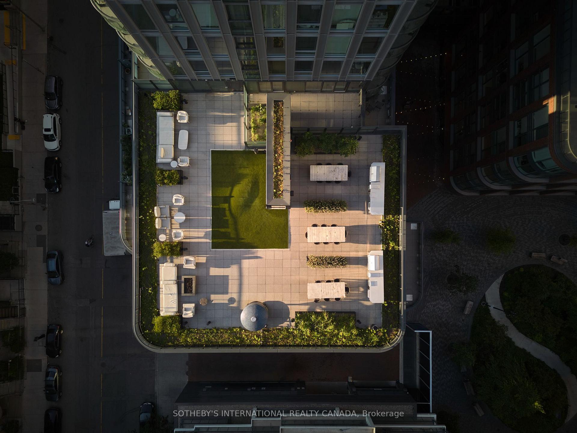 Photo 17 of Unit E0201, 30 Mutual Street, Toronto, Church-Yonge Corridor — HOMEH
