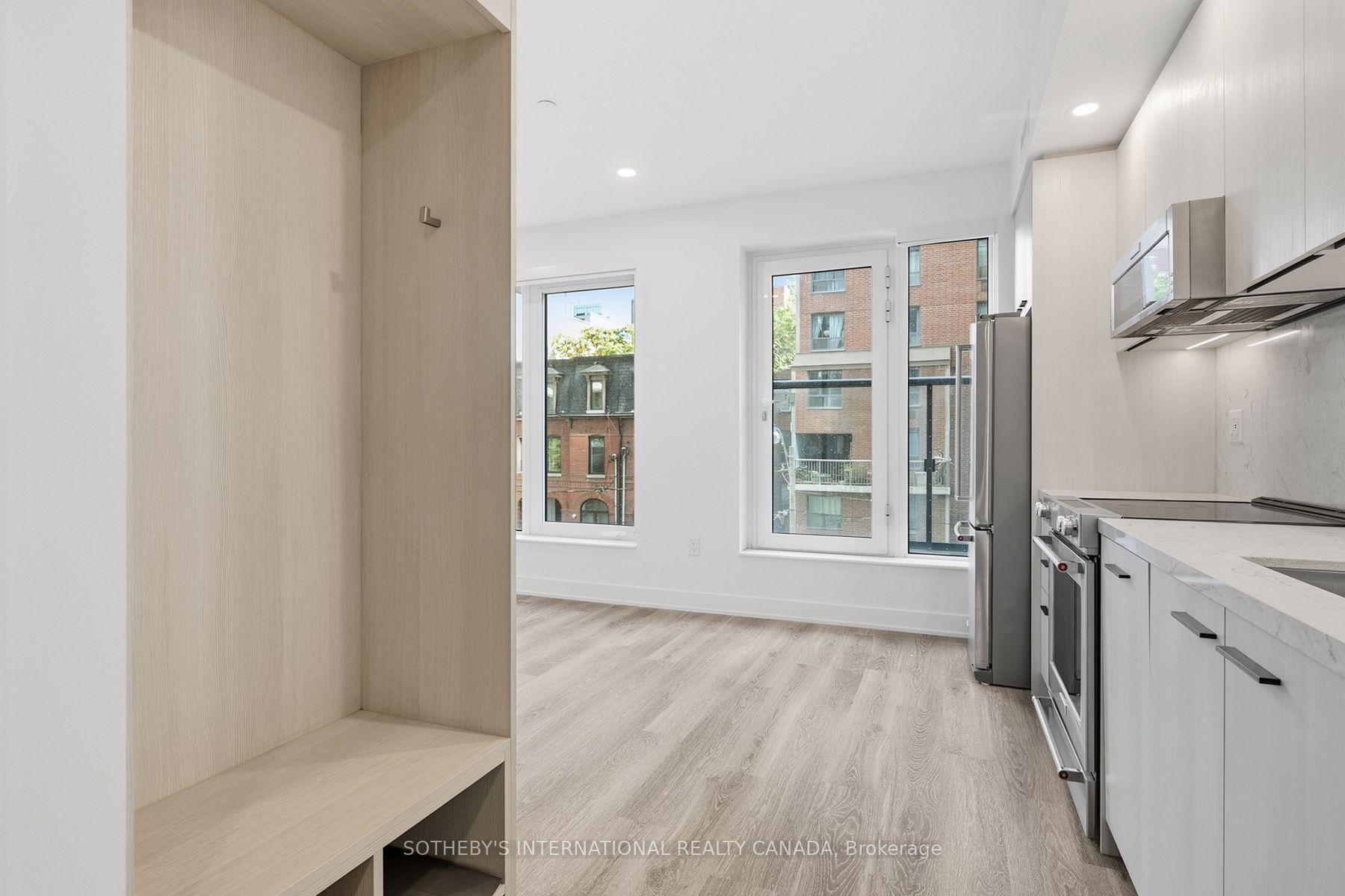 Photo 3 of Unit E0207, 30 Mutual Street, Toronto, Church-Yonge Corridor — HOMEH