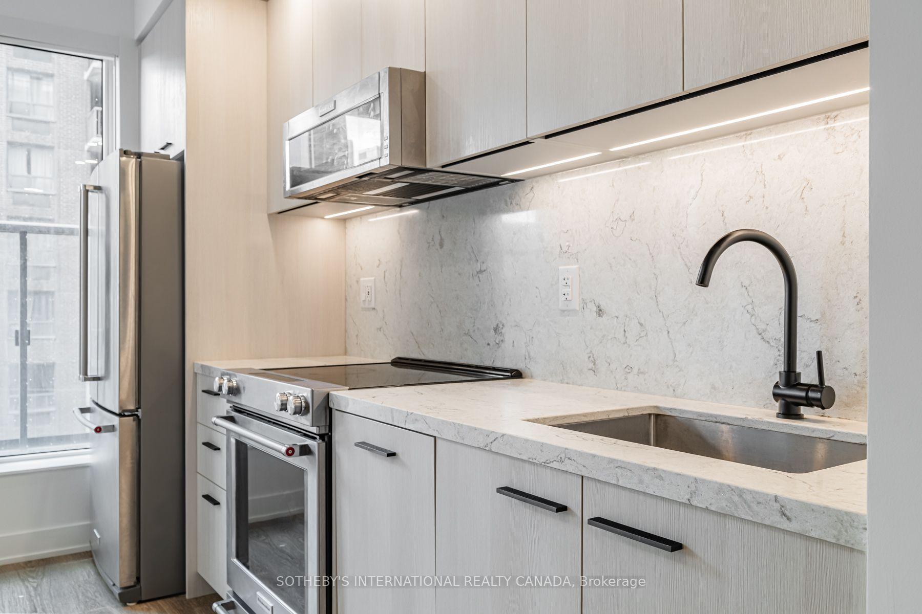 Photo 9 of Unit E0207, 30 Mutual Street, Toronto, Church-Yonge Corridor — HOMEH