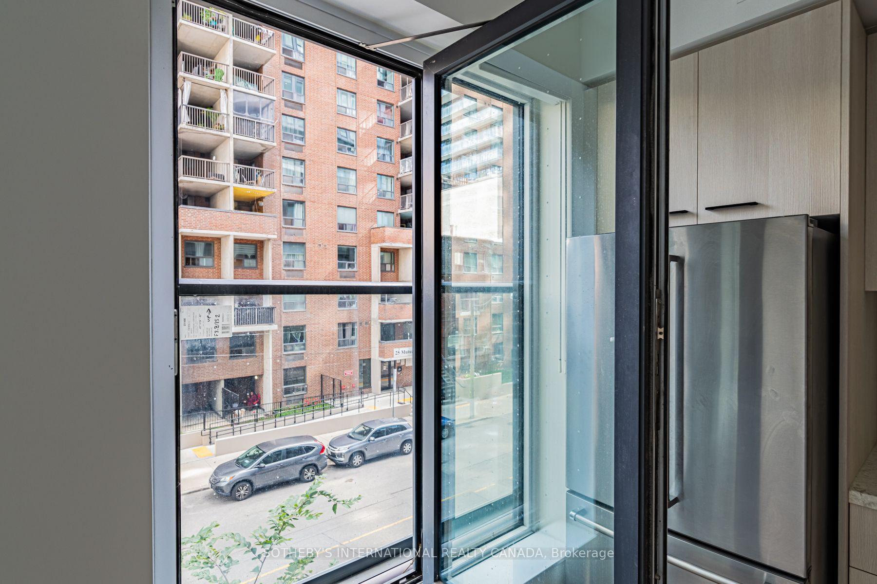Photo 13 of Unit E0207, 30 Mutual Street, Toronto, Church-Yonge Corridor — HOMEH