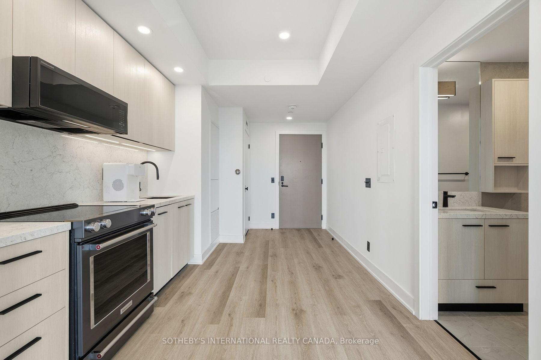 Photo 6 of Unit E3005, 30 Mutual Street, Toronto, Church-Yonge Corridor — HOMEH