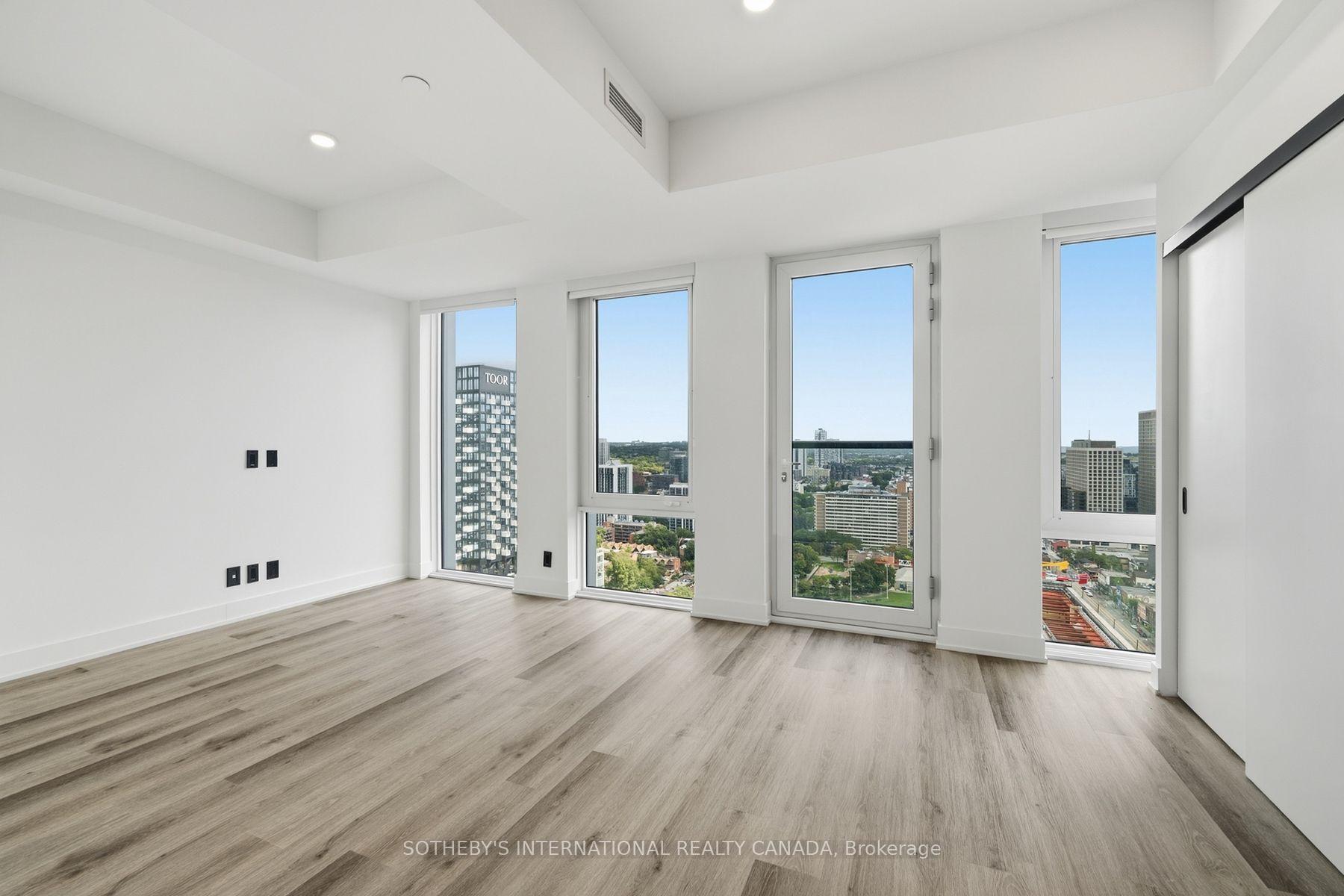 Photo 8 of Unit E3005, 30 Mutual Street, Toronto, Church-Yonge Corridor — HOMEH
