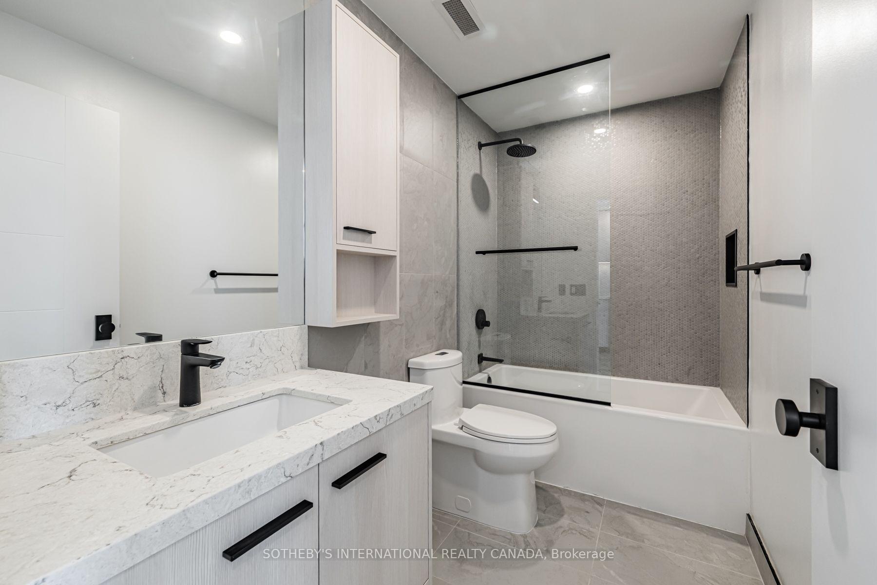 Photo 13 of Unit E3005, 30 Mutual Street, Toronto, Church-Yonge Corridor — HOMEH