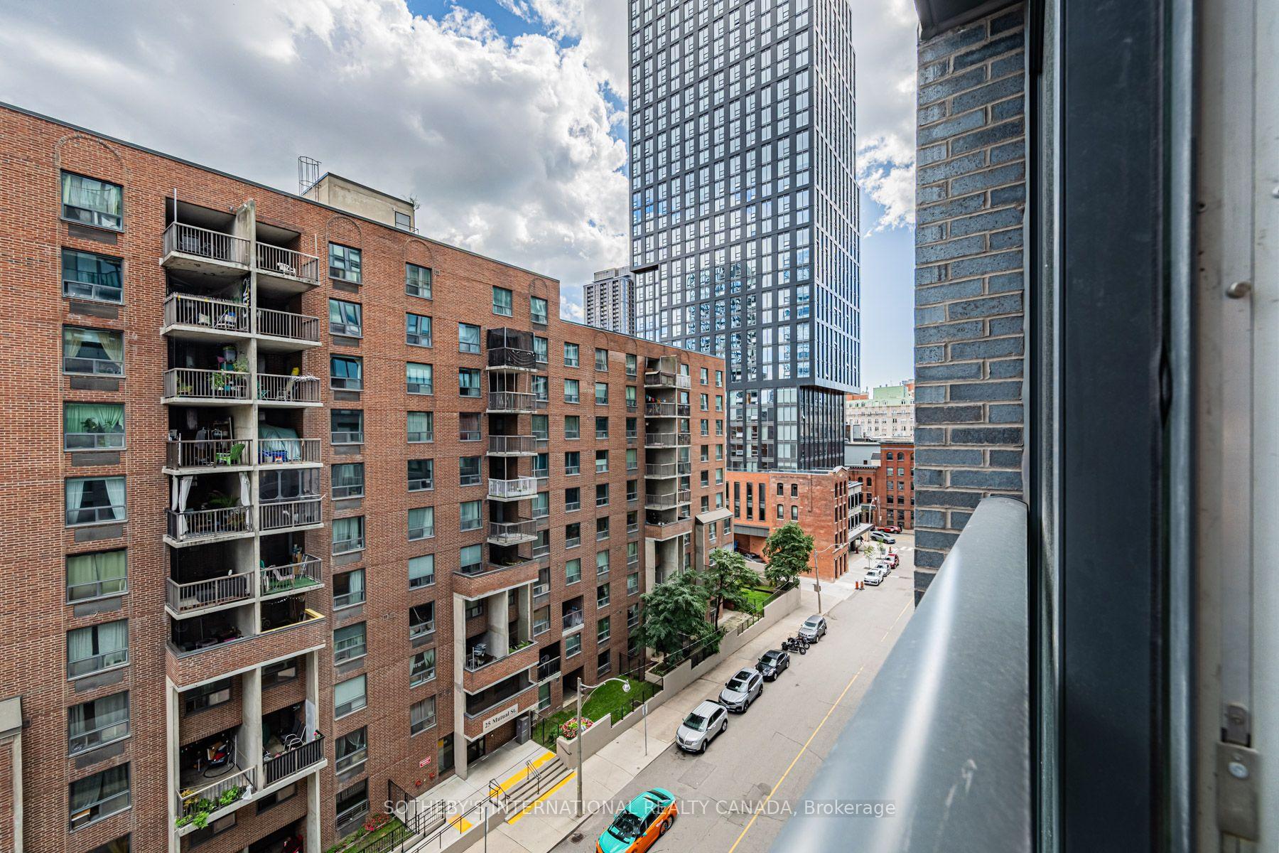 Photo 23 of Unit E0707, 30 Mutual Street, Toronto, Church-Yonge Corridor — HOMEH