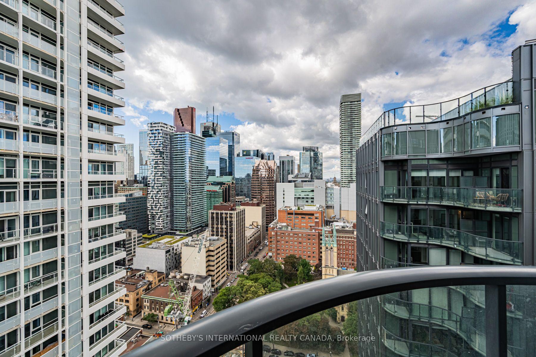 Photo 16 of Unit E2909, 30 Mutual Street, Toronto, Church-Yonge Corridor — HOMEH