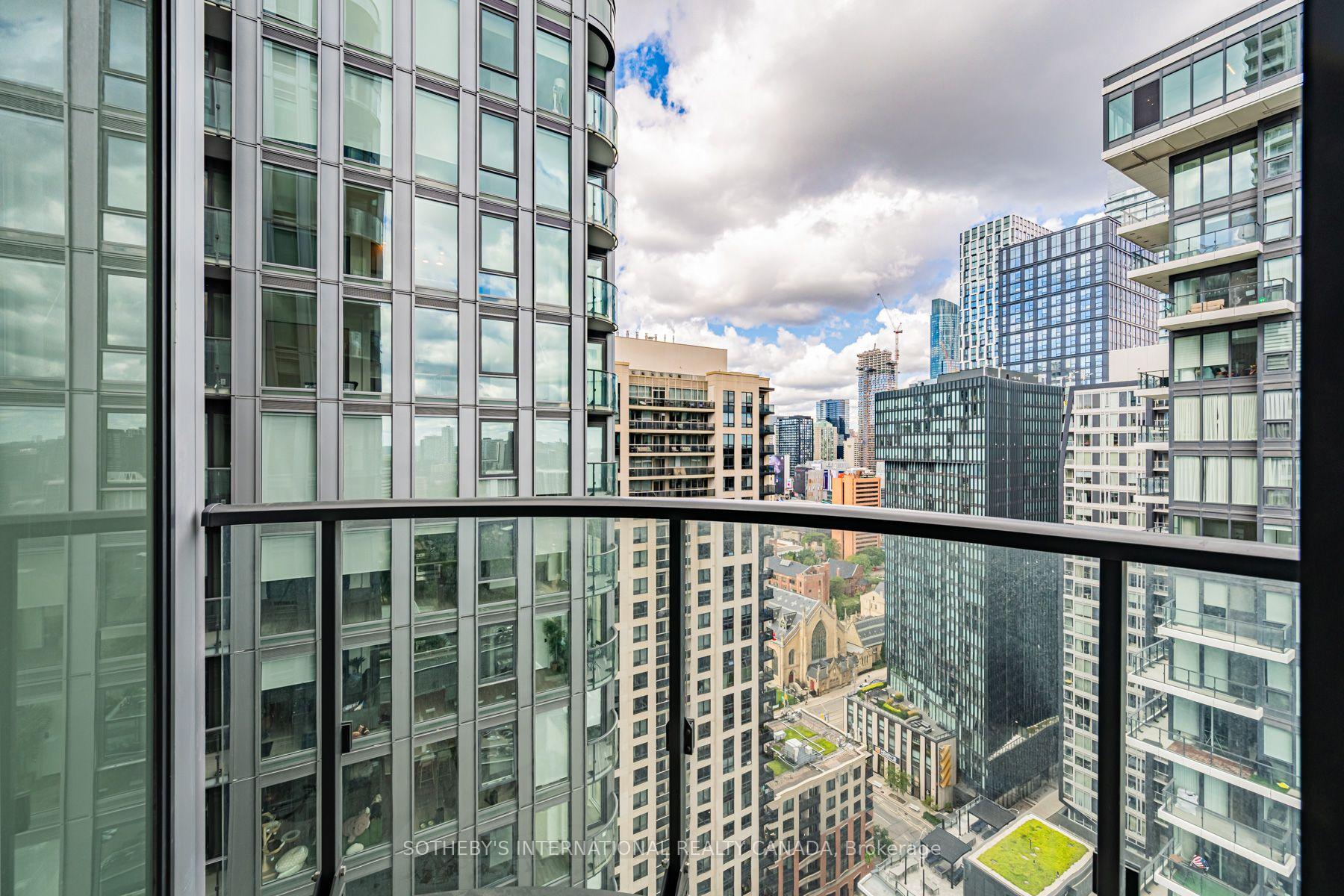 Photo 26 of Unit E2501, 30 Mutual Street, Toronto, Church-Yonge Corridor — HOMEH