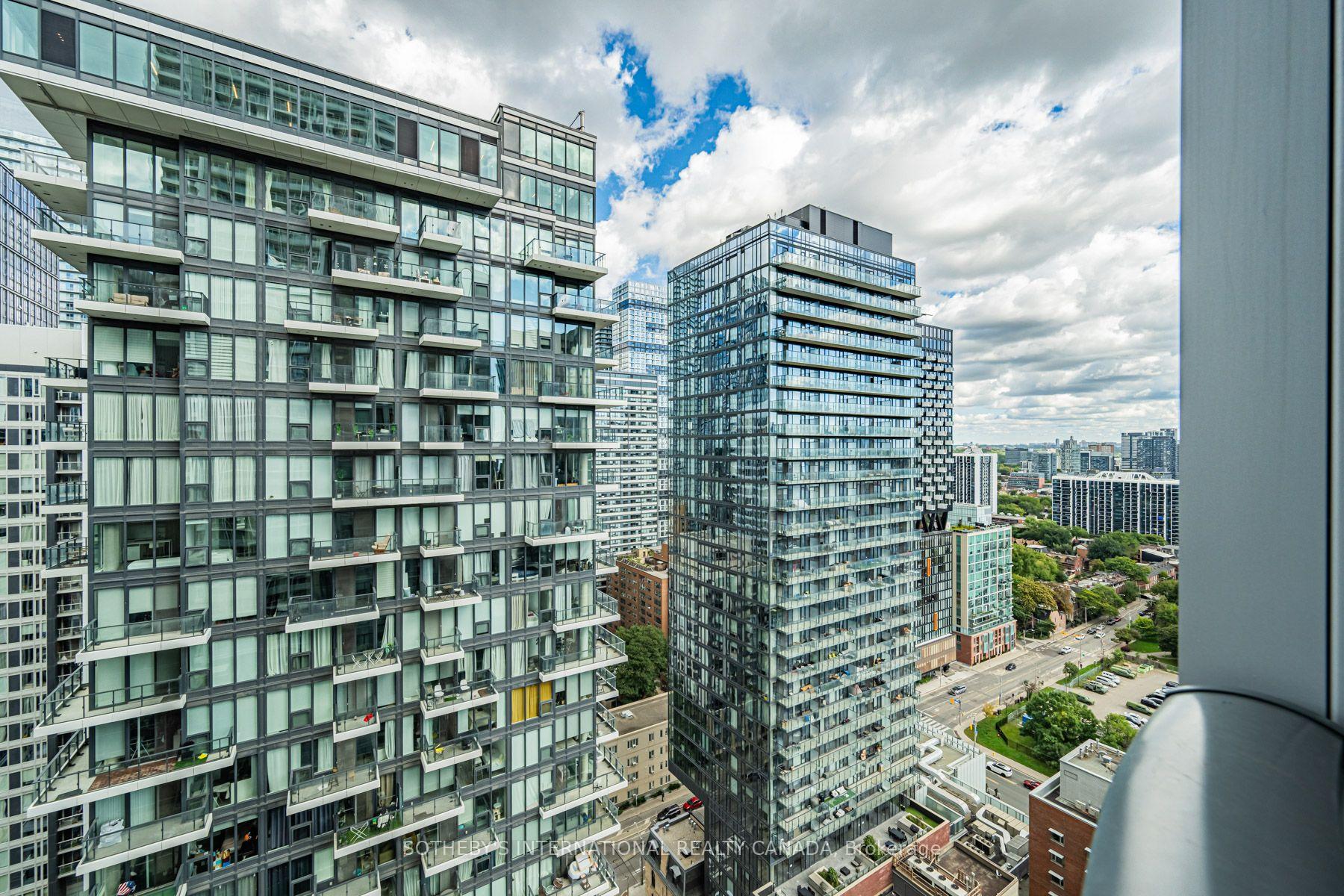 Photo 28 of Unit E2501, 30 Mutual Street, Toronto, Church-Yonge Corridor — HOMEH