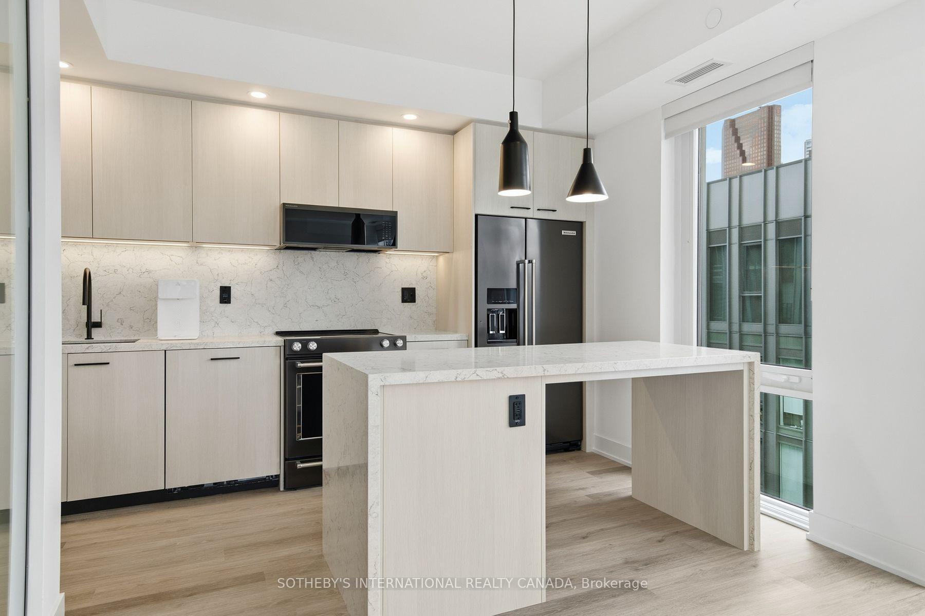 Photo 9 of Unit E3001, 30 Mutual Street, Toronto, Church-Yonge Corridor — HOMEH