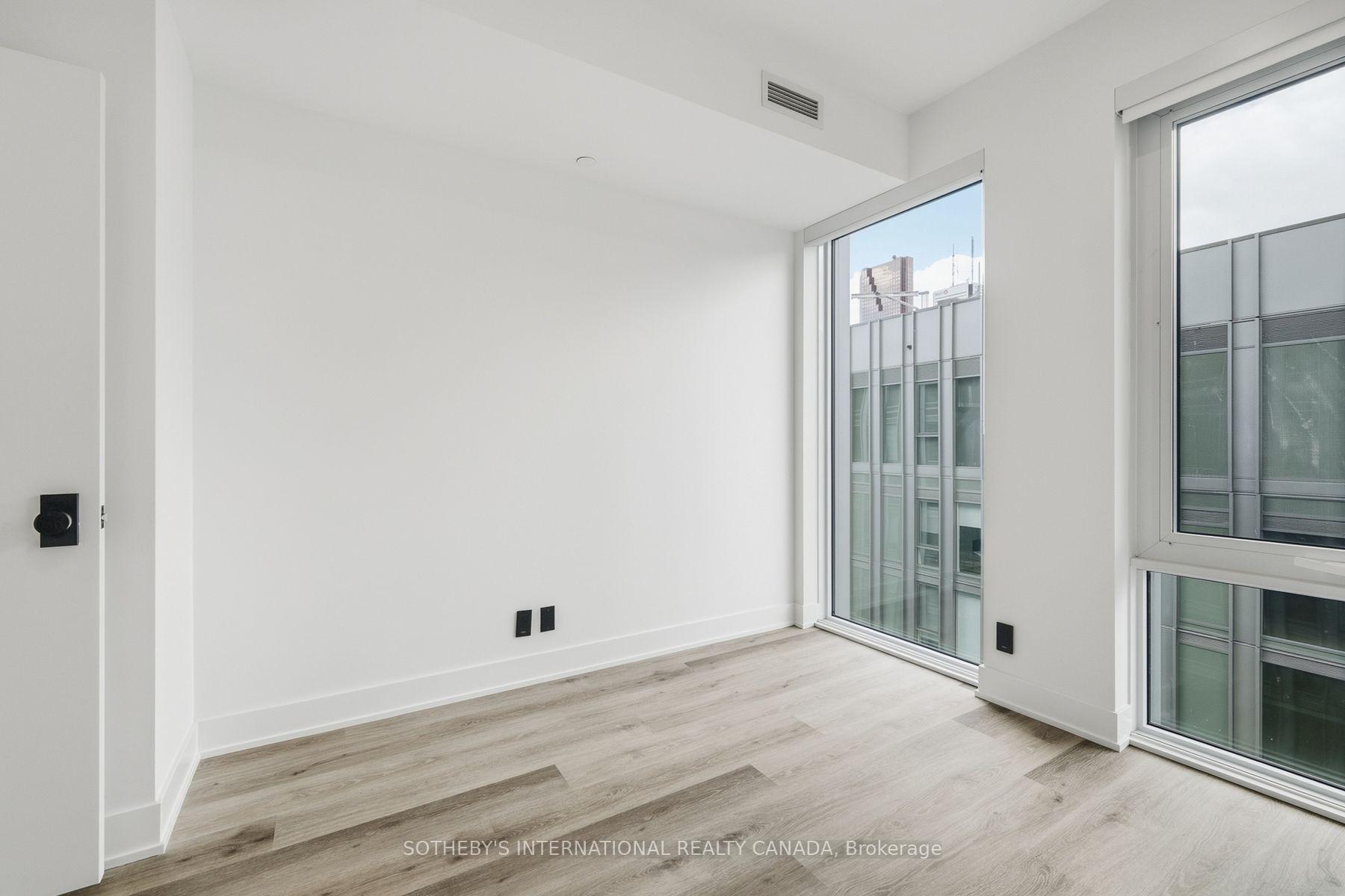 Photo 24 of Unit E3001, 30 Mutual Street, Toronto, Church-Yonge Corridor — HOMEH