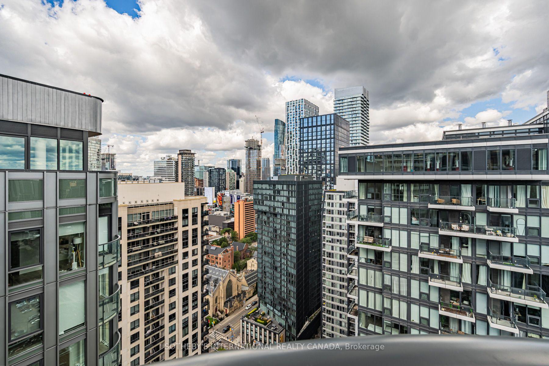 Photo 31 of Unit E3001, 30 Mutual Street, Toronto, Church-Yonge Corridor — HOMEH