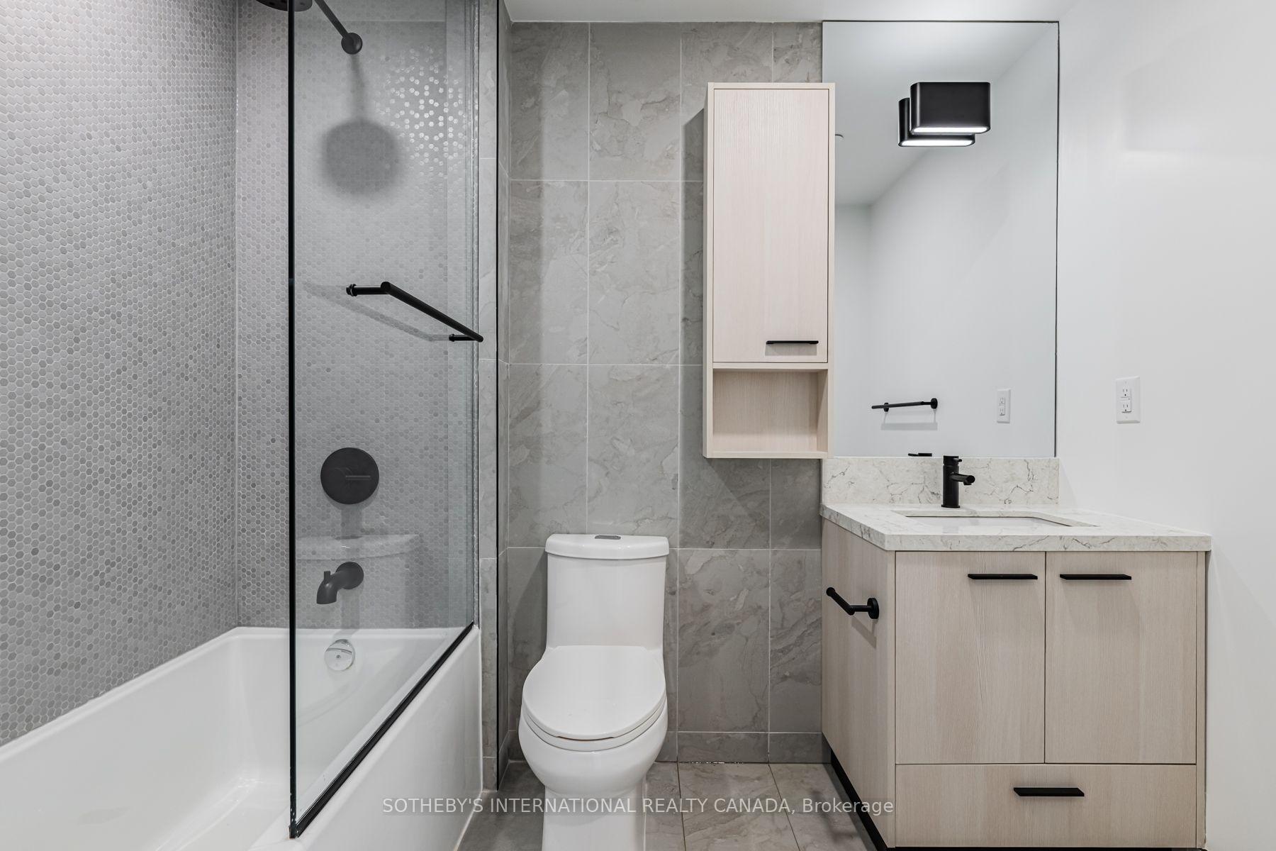 Photo 17 of Unit E1003, 30 Mutual Street, Toronto, Church-Yonge Corridor — HOMEH