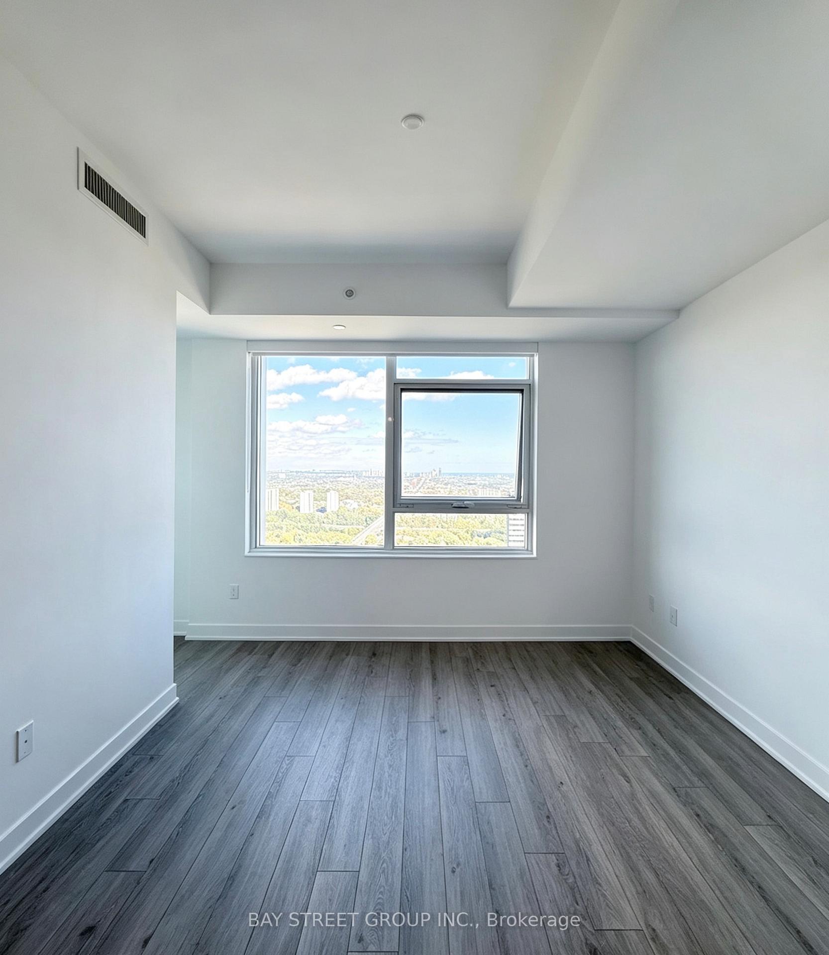 Photo 4 of Unit 4608, 609 Sherbourne Street, Toronto, North St. James Town — HOMEH
