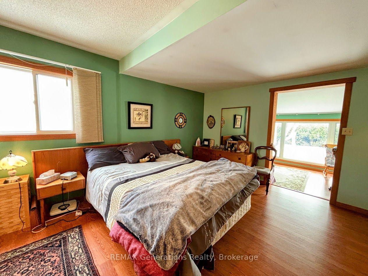 Photo 12 of 14 Lloyd Irwin Street, Marathon — HOMEH