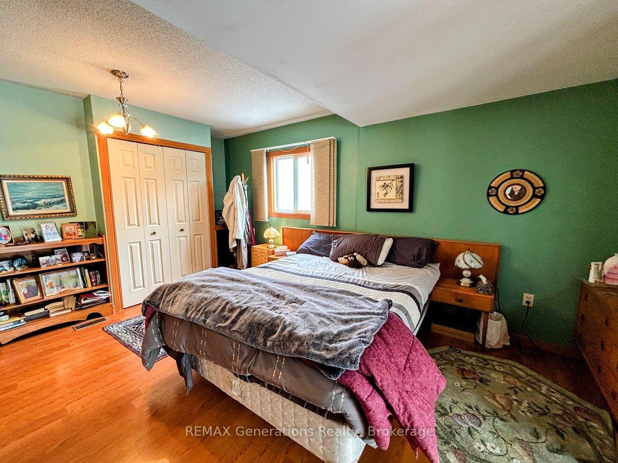 Photo 13 of 14 Lloyd Irwin Street, Marathon — HOMEH